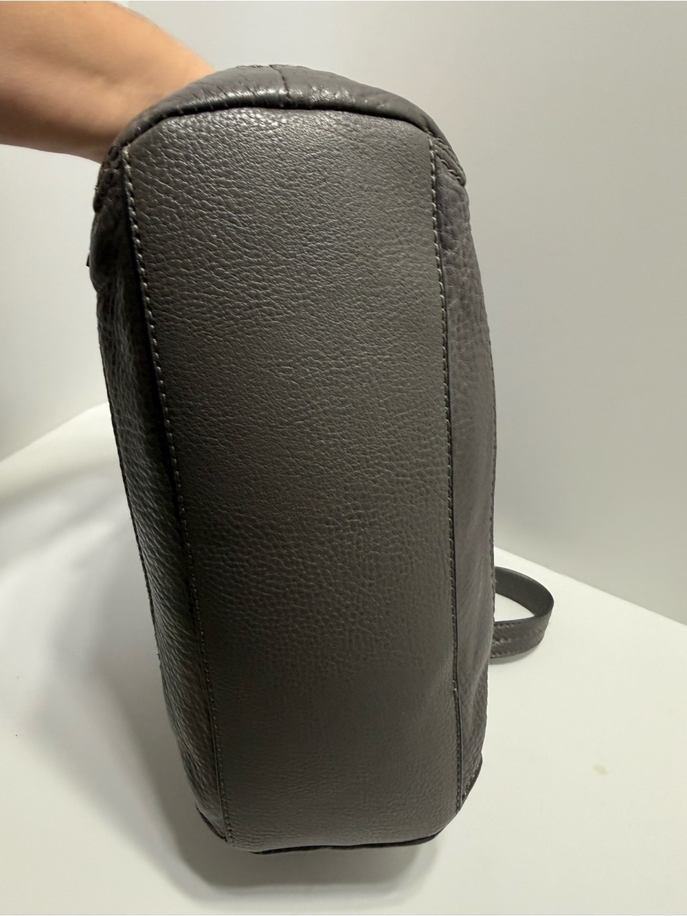 The Sak Gray, Leather, Studded, Hobo Shoulder Bag, Spacious Interior, Beautiful - Picture 4 of 12